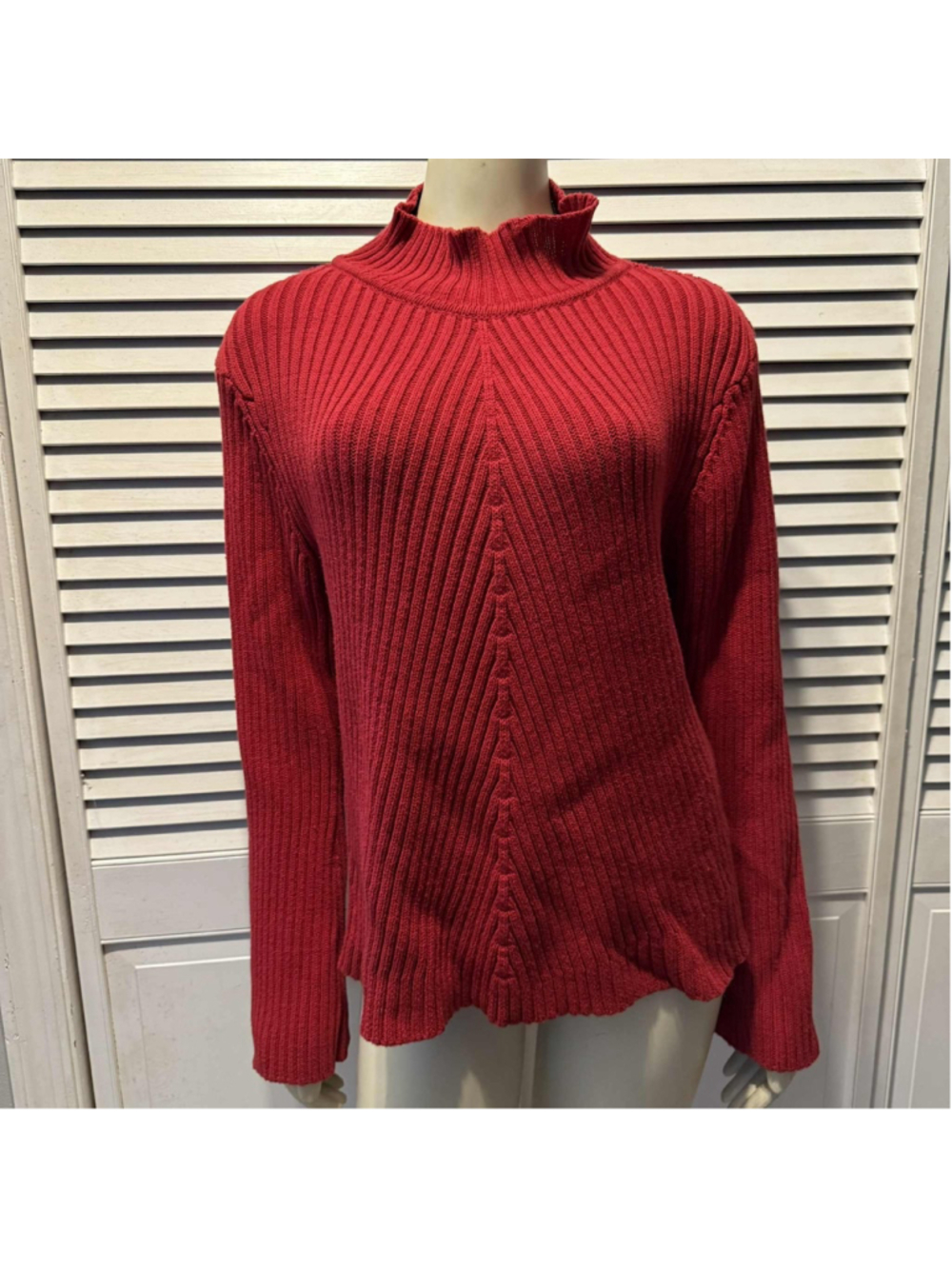 Women's Relativity Sweater XL Red Long Sleeve Knit